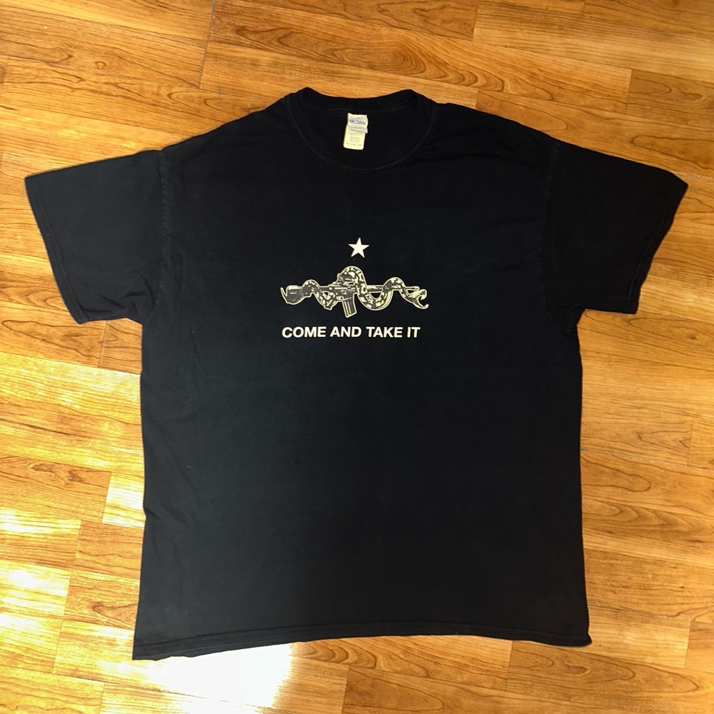 Vintage 2nd Amendment Tee